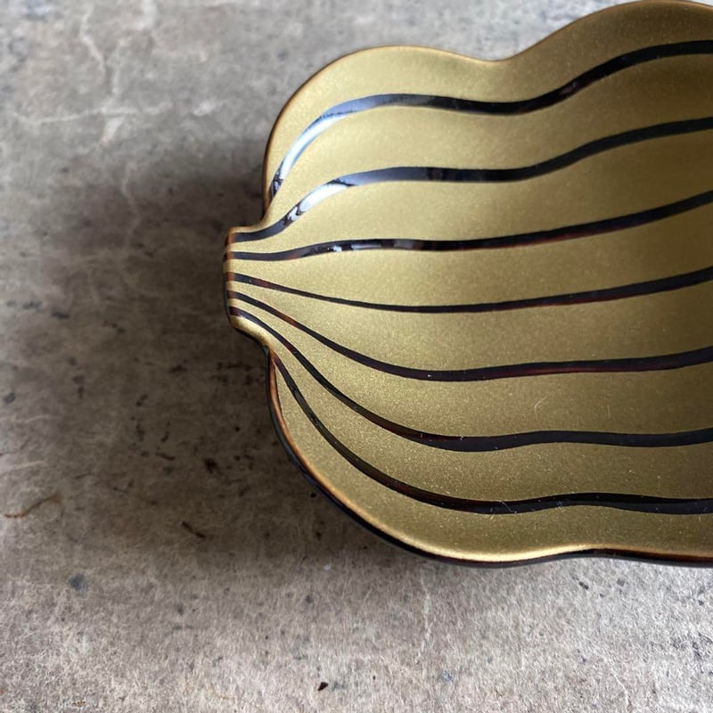 幸楽窯 小皿 扇 幸楽窯 蒔絵蝶文香炉】有田焼 Amazon｜高級