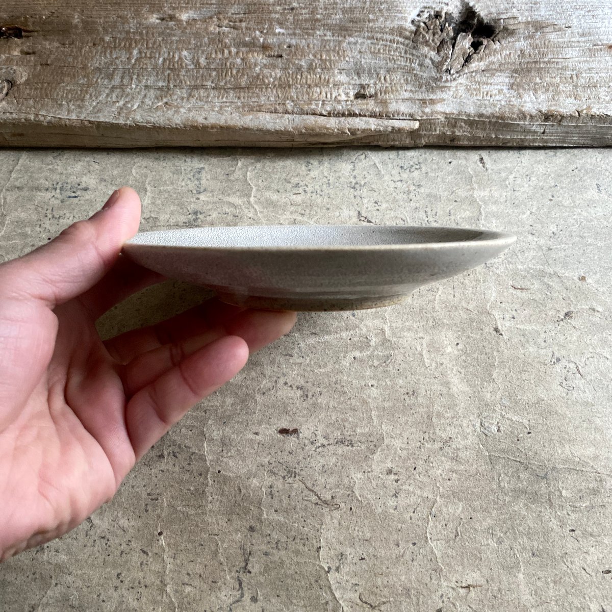 美濃焼 兵山窯 錆かいらぎ5.5寸皿 | MatsuBokkuri