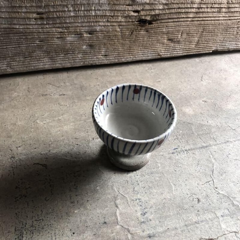 益子焼 粉引呉須十草高台鉢 | MatsuBokkuri