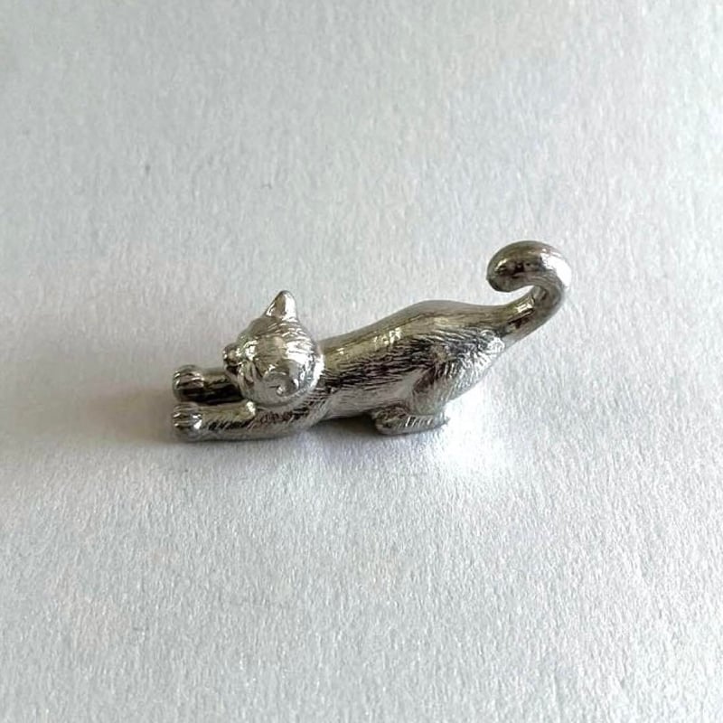 atrie_y 太田祐輔 錫製猫の箸置 「のび」 | MatsuBokkuri