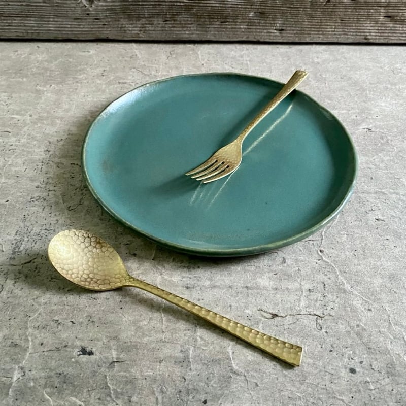 益子焼 青磁釉8寸平皿 益子焼 青磁釉8寸平皿 | MatsuBokkuri