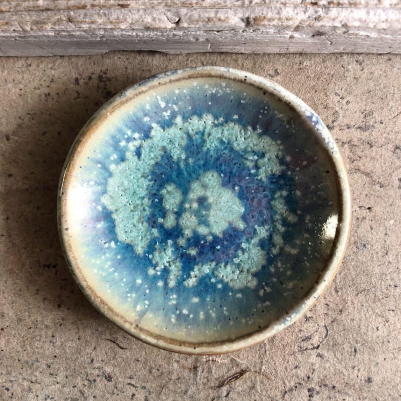 益子焼 結晶釉豆皿 | MatsuBokkuri