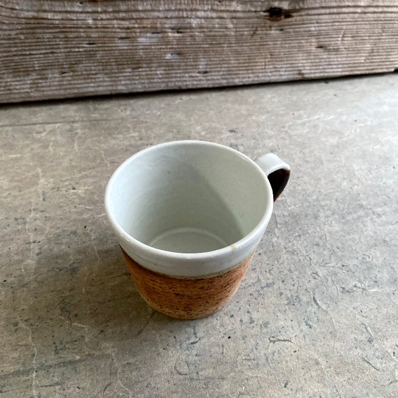 美濃焼 縄文焼〆 白萩マットマグカップ | MatsuBokkuri