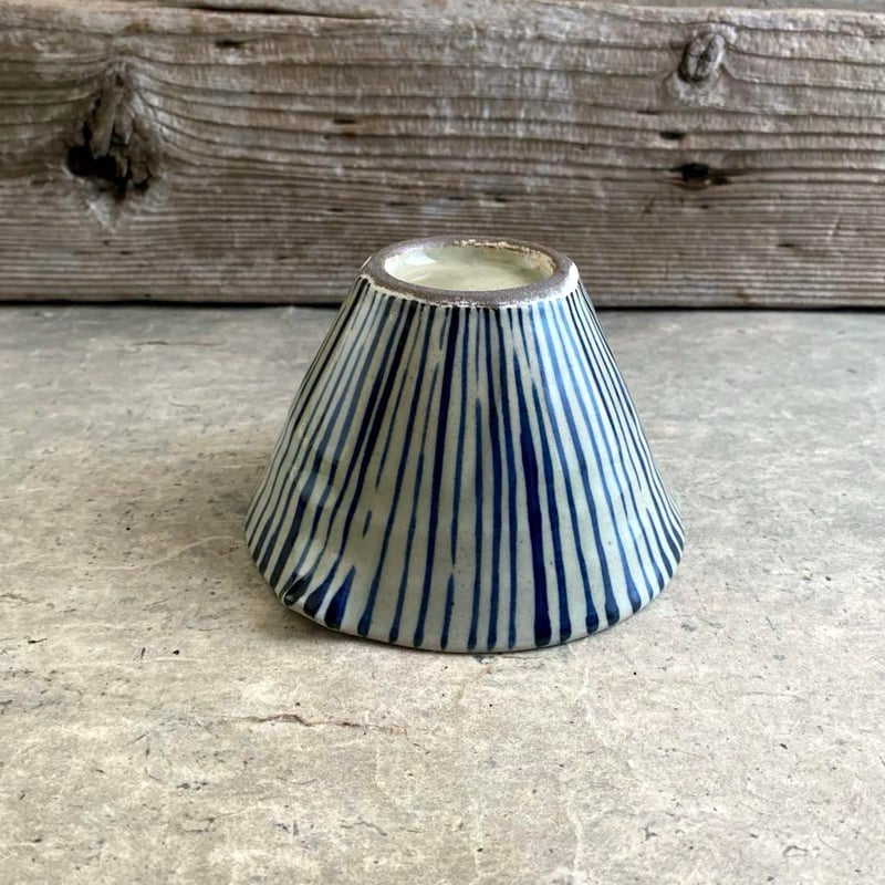 益子焼 粉引呉須十草片口鉢 | MatsuBokkuri