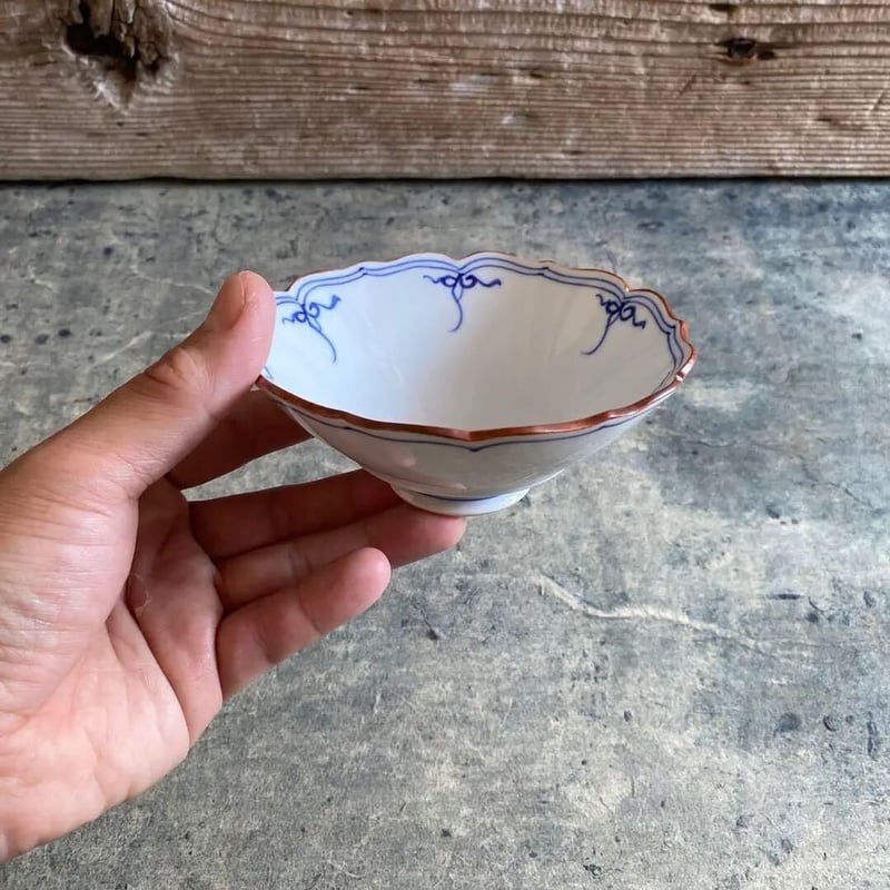 波佐見焼 洸琳窯 染付渕ヨーラク小鉢 | MatsuBokkuri