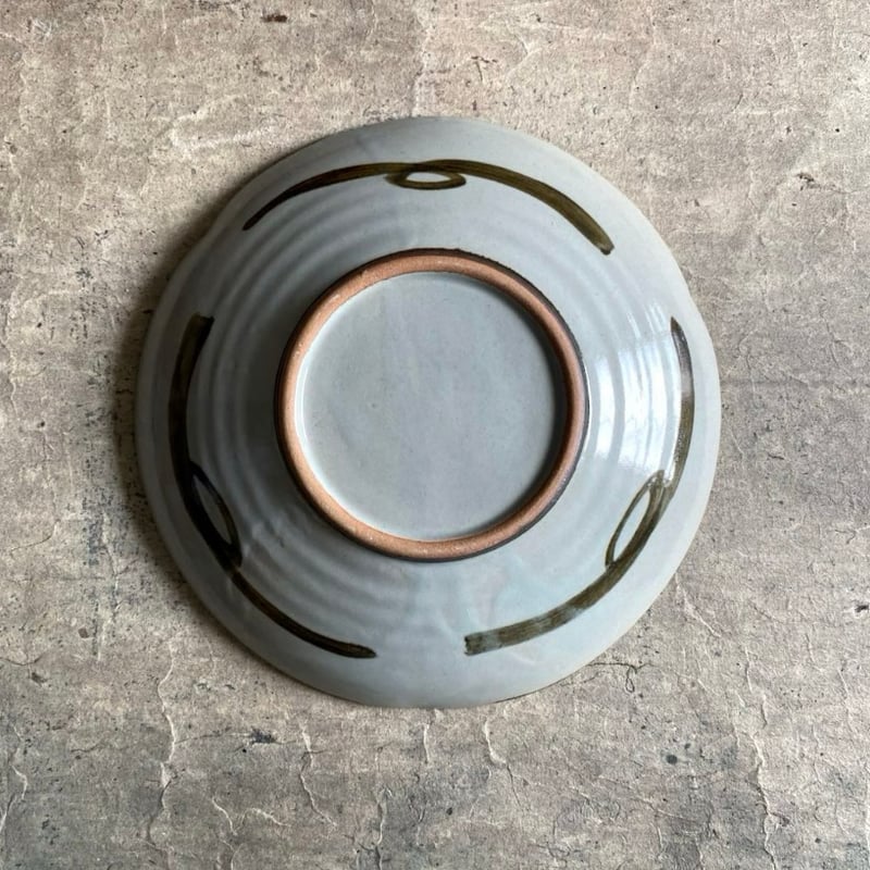 美濃焼 森川縞吉窯 古染タコ唐草麺皿 | MatsuBokkuri