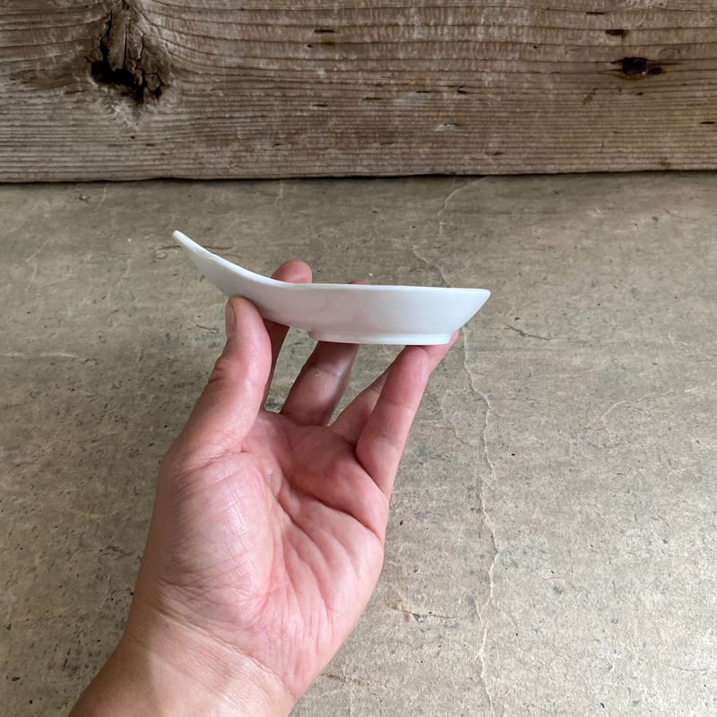 伊万里焼 徳七窯 濃雲ひさご皿 | MatsuBokkuri