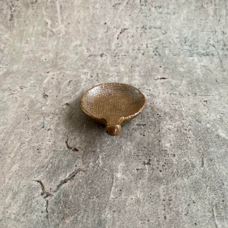 益子焼 古賀賢二 うちわ箸置豆皿 | MatsuBokkuri