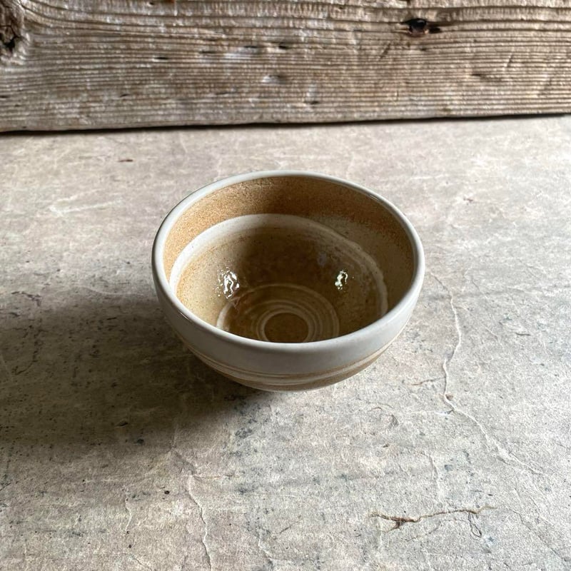 益子焼 白釉白泥刷毛目飯碗 | MatsuBokkuri