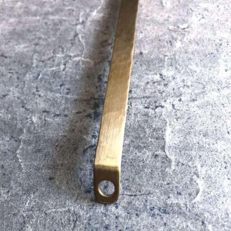 新潟燕 真鍮槌目入 手打ちお玉（穴明） | MatsuBokkuri