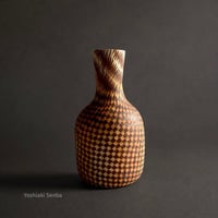 益子焼 千田義昭 練込しのぎ彫徳利 窯変 | MatsuBokkuri