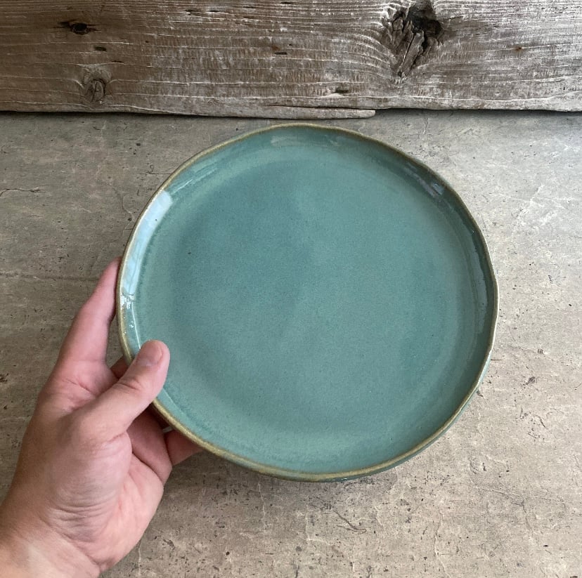 益子焼 青磁釉8寸平皿 fit=scale-down,w=1200