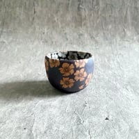 🔶SALE🔶岐阜 秀峰窯中垣連次 金彩椿高台鉢 | MatsuBokkuri