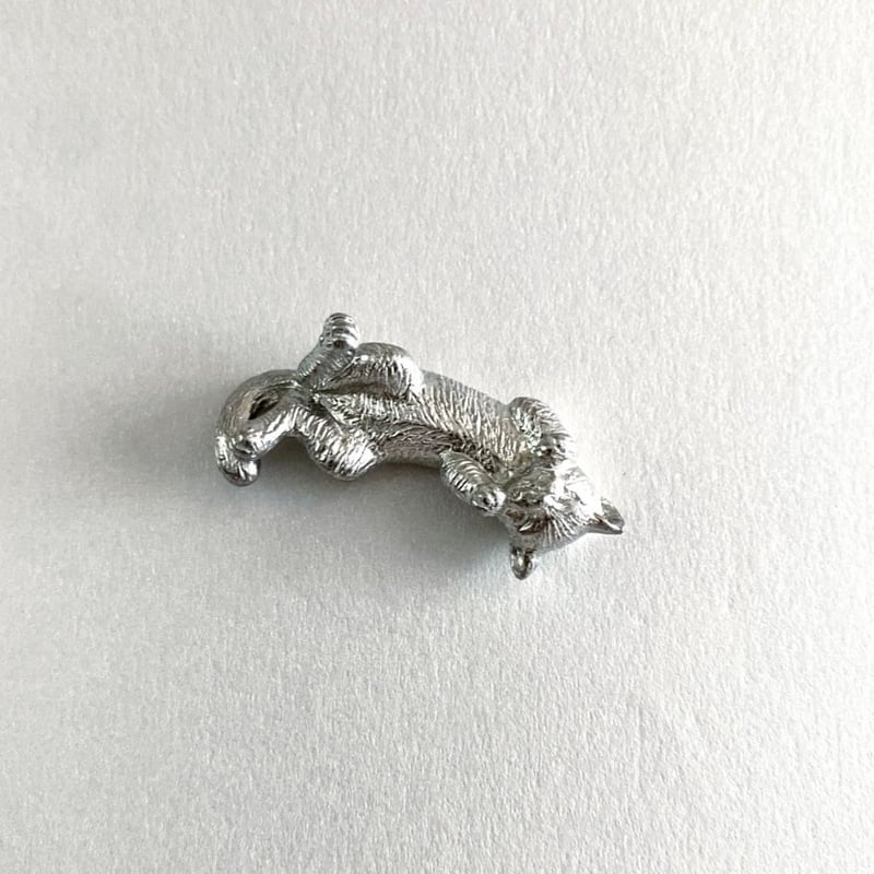 atrie_y 太田祐輔 錫製猫の箸置 「おひるね」 | MatsuBokkuri