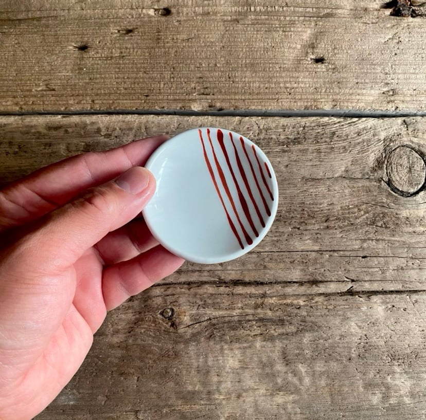 波佐見焼 康創窯 豆皿 お手塩皿（錦十草） | MatsuBokkuri