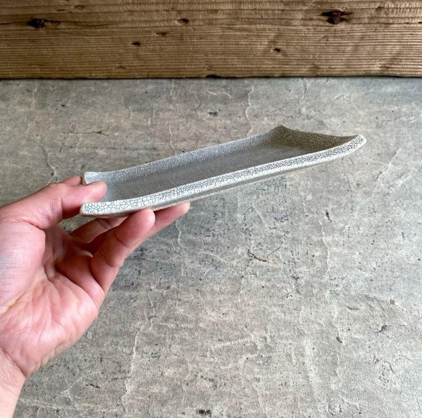 美濃焼 兵山窯 錆かいらぎ長角皿（小） | MatsuBokkuri