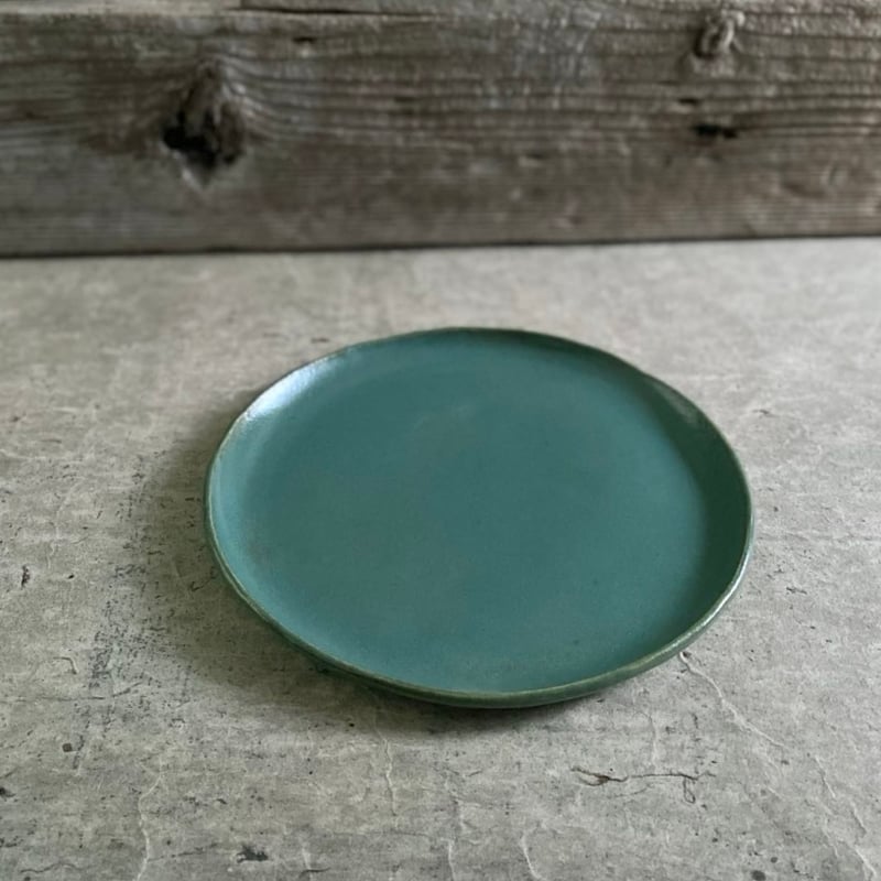 益子焼 青磁釉8寸平皿 益子焼 青磁釉8寸平皿 | MatsuBokkuri