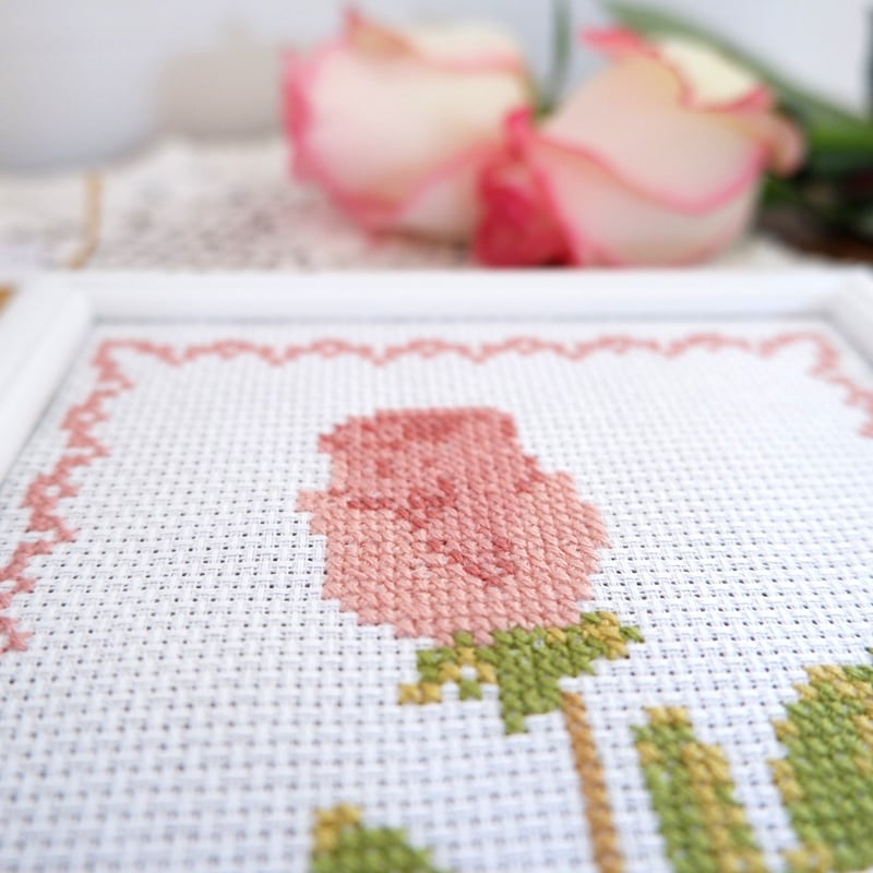 クロスステッチキット【一輪の薔薇】アンティークローズ㉖ | Poco a poco