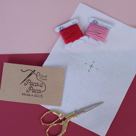 【初心者】クロスステッチ キット 季節を感じるクロスステッチサンプラー　2月はハートとチョコレート　バレンタイン