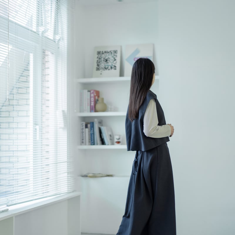 ノースリーブジャケット＆スカートセットアップ【ISSU-24109】日本製