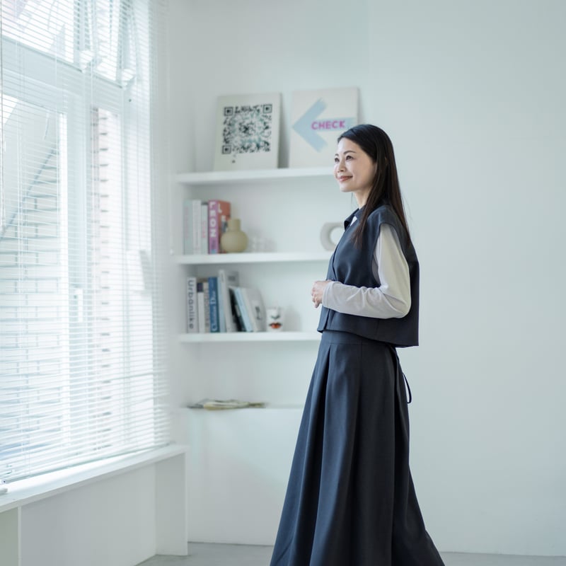 ノースリーブジャケット＆スカートセットアップ【ISSU-24109】日本製