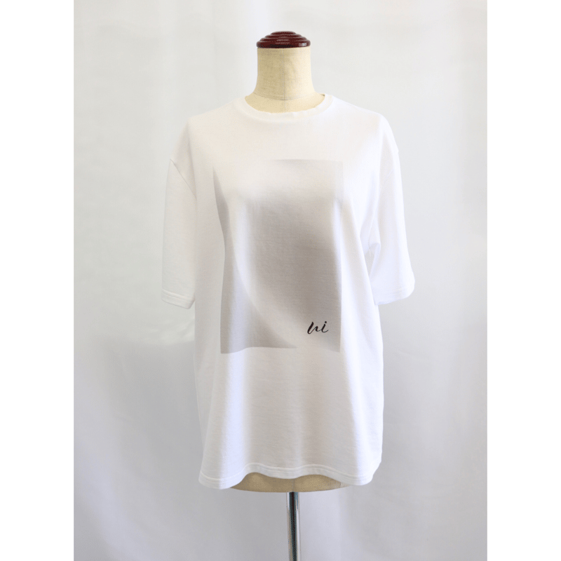 プリントTシャツ -ui-【73211】日本製 | nineteen bloom color プリントTシャツ -ui-【73211】日本製 | nineteen bloom color