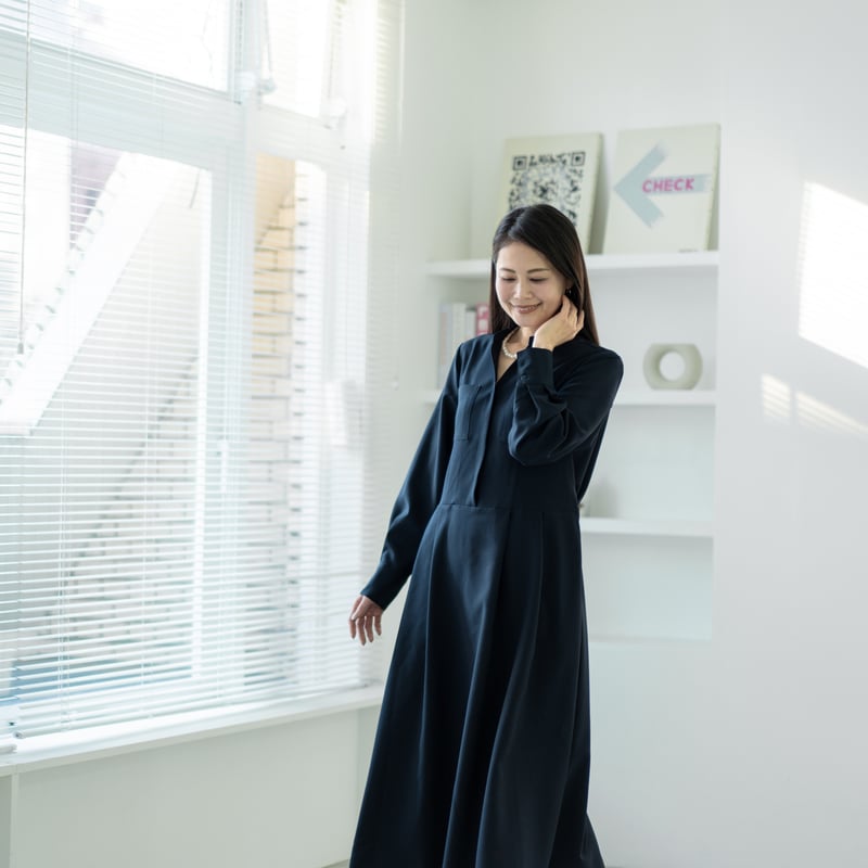 ウエストリボン付きワンピース【ISOP-24110】日本製 | nineteen bloom