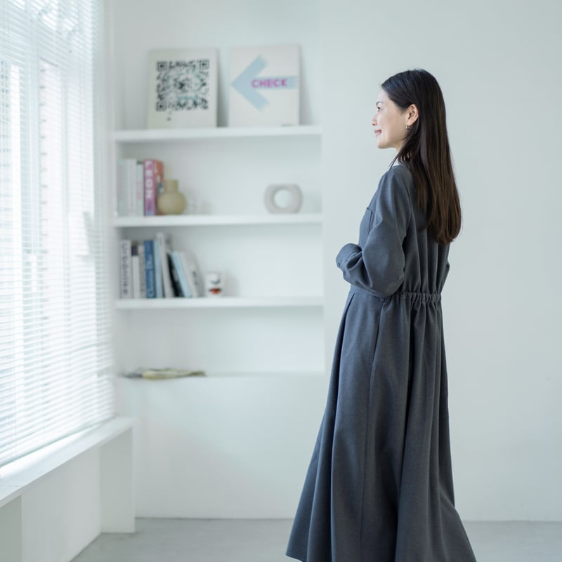 ムックリポン 4月19日 ウエストリボン付きワンピース【ISOP-24110】日本製 | nineteen bloom