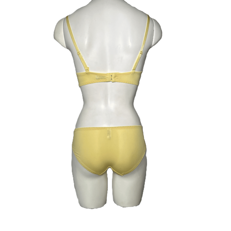 新作】贅沢なフラワー刺繍ブラショーツ・Tバック3点セット［サイズ