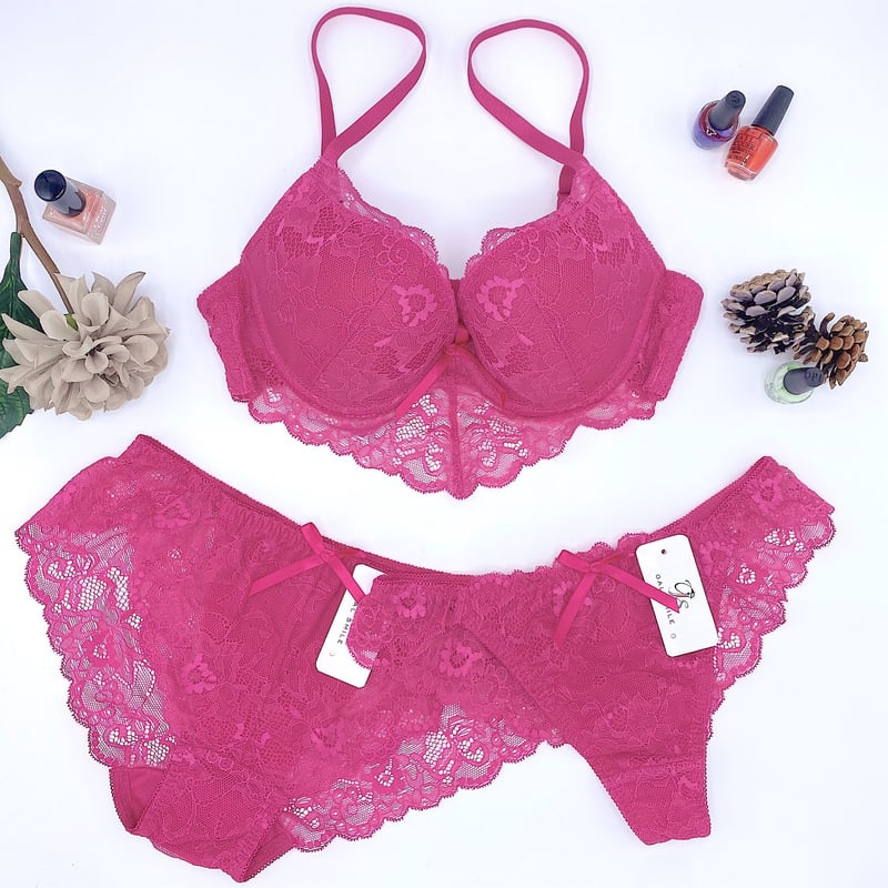 インポート風エレガントレース ブラショーツ・Tバック3点セット