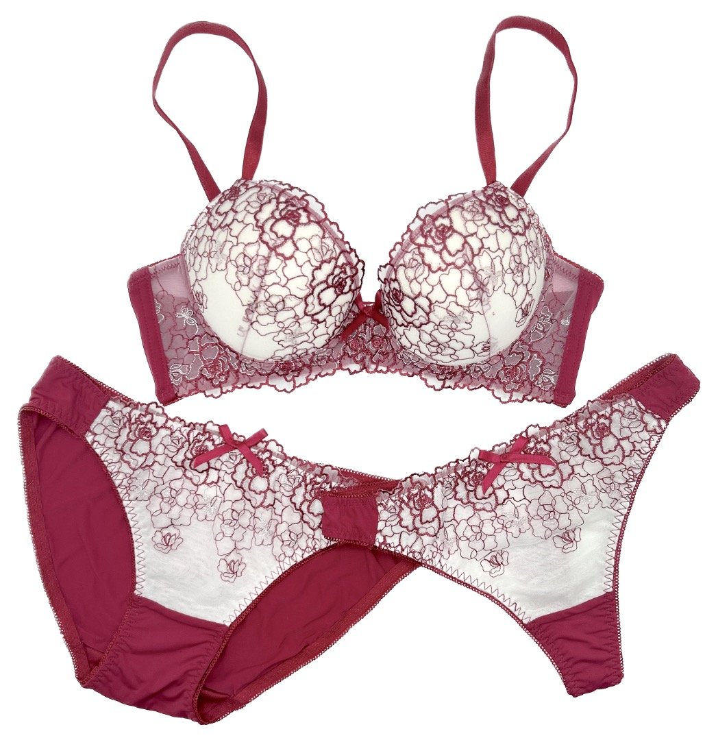 新作】 エレガントでフェミニンなブラショーツ・Tバック3点セット