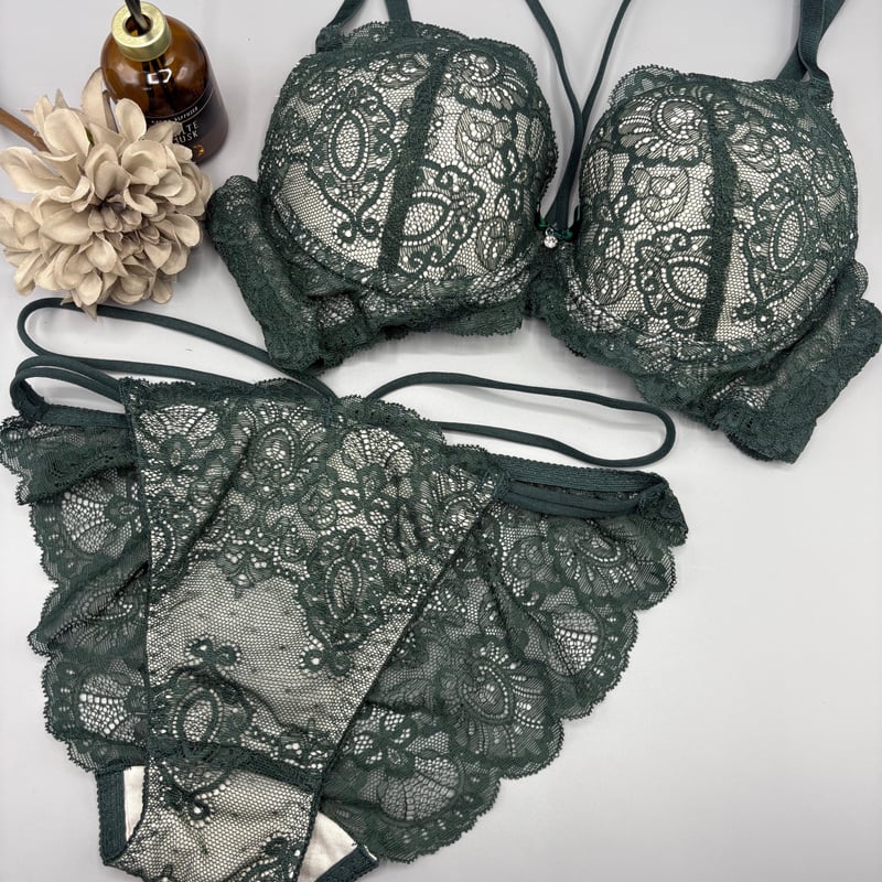 新作】魅惑のマカロニクロスコードブラセット［サイズ：B65～F75