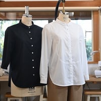 《特別限定品》034_ちいさな襟のラウンドカットシャツ（印刷済み）+タイプライター生地（緯糸国産超長綿使用）