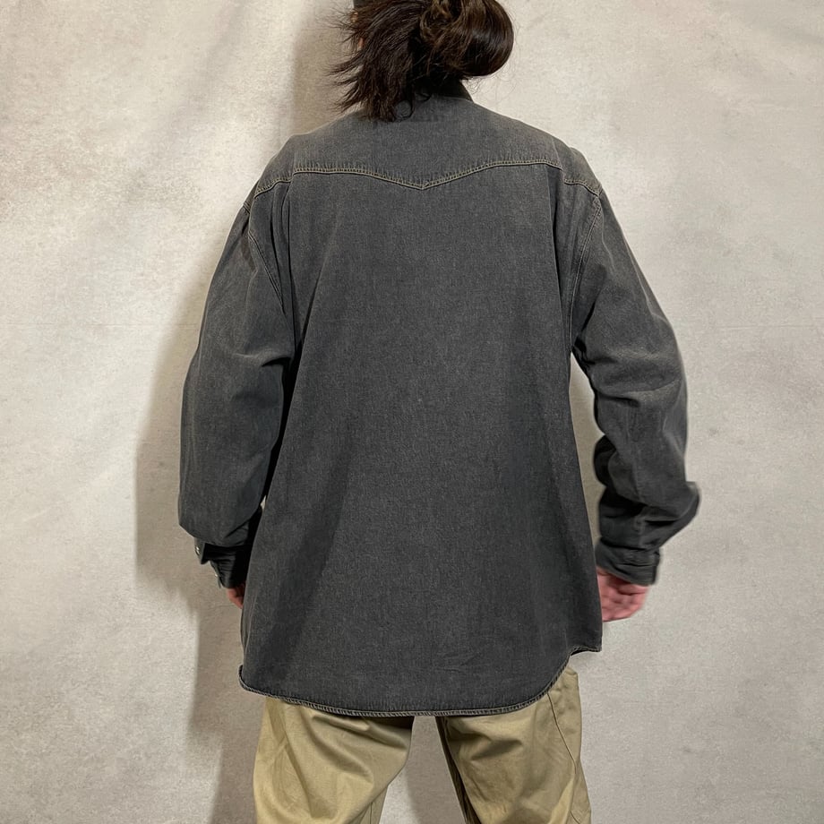 6137198b306ad33e4514547e