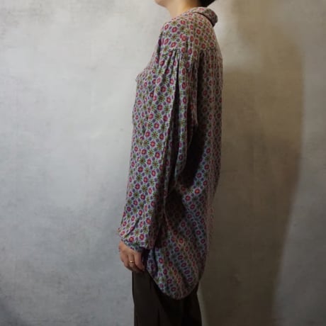 柄シャツ