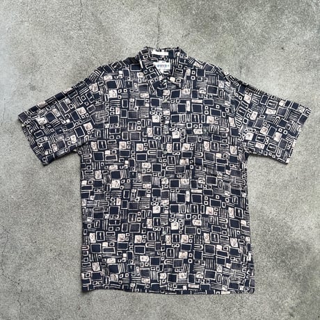 柄シャツ