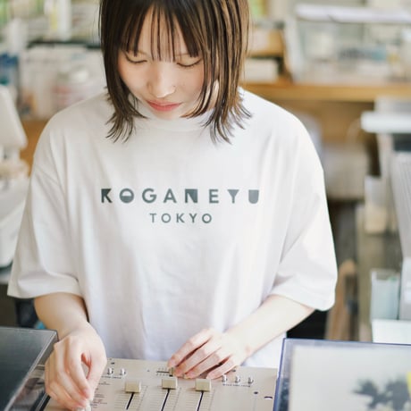 オリジナルTシャツ　（ホワイト×オレンジ）