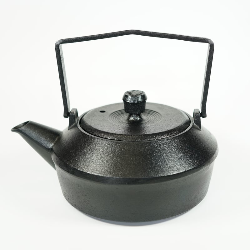 南部鉄ケトル ”イノシカ” | EFRICA STORE