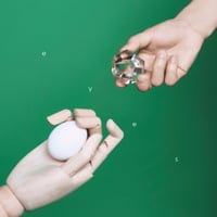 8th minialbum  「eyes」(初回限定盤B)