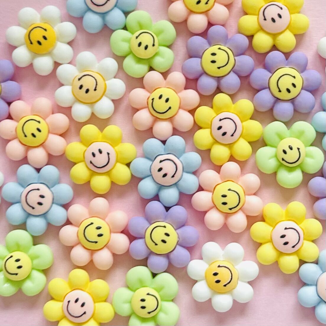 1個】ミニミニスマイルフラワー／デコパーツ【6色】#113 | appia_pu