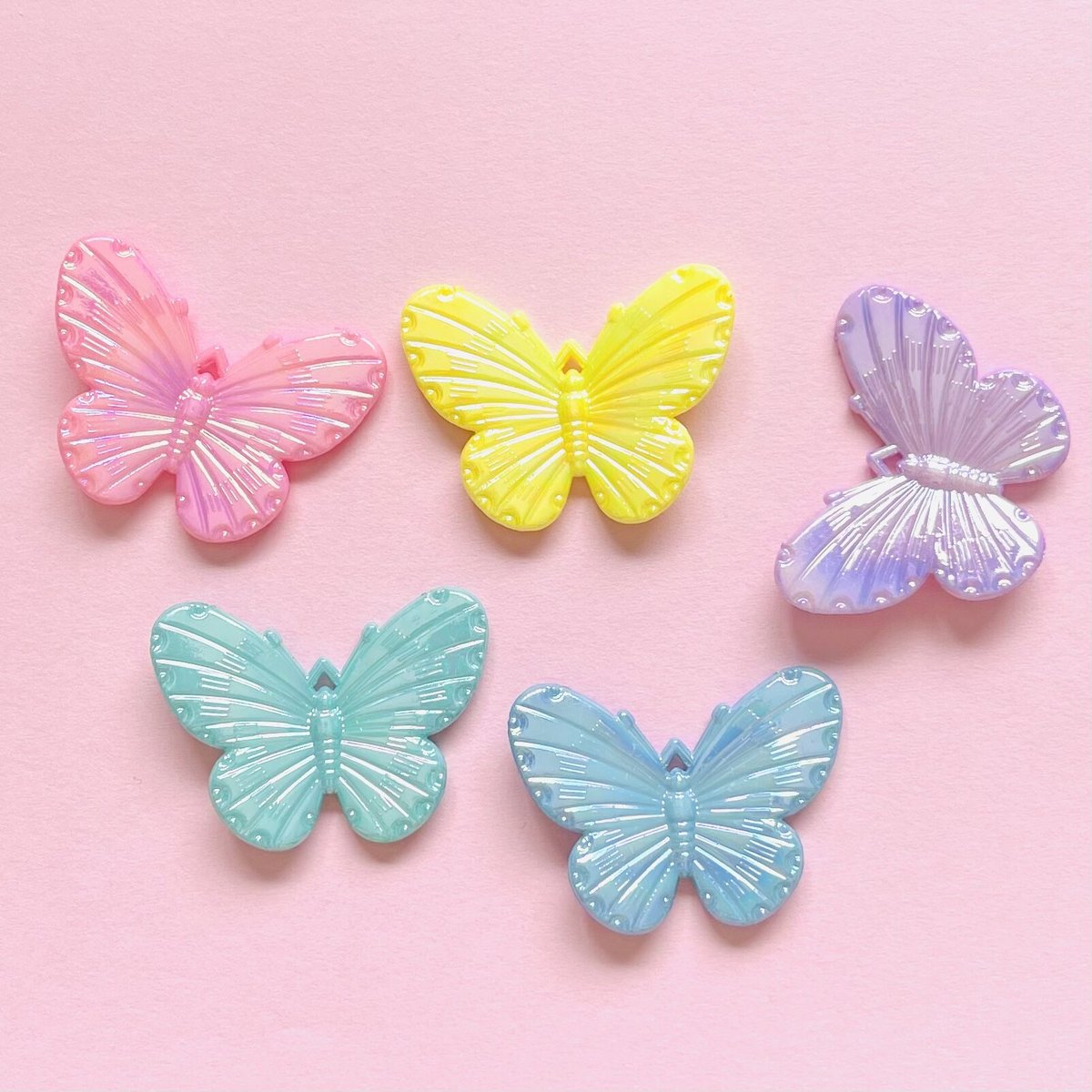1個】ミルキーカラーオーロラちょうちょ／デコパーツ、チャーム【5色