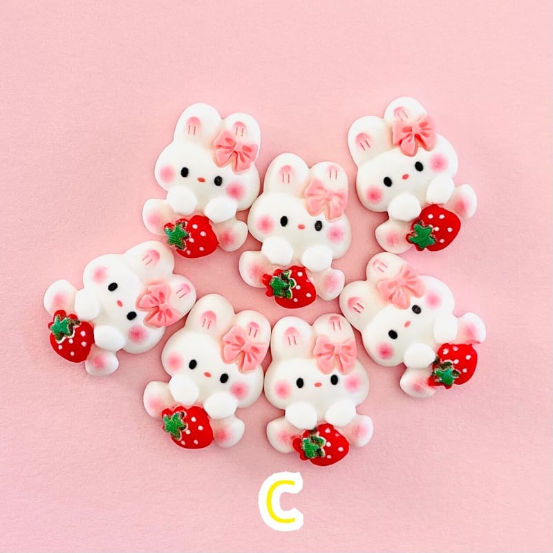 デコパージュ ꔛ‬ꕤ ガーデン雑貨♡インテリアラック♡ミニテーブル♡苺うさぎ デコパージュ ꔛꕤ ガーデン雑貨♡インテリアラック♡ミニテーブル♡苺