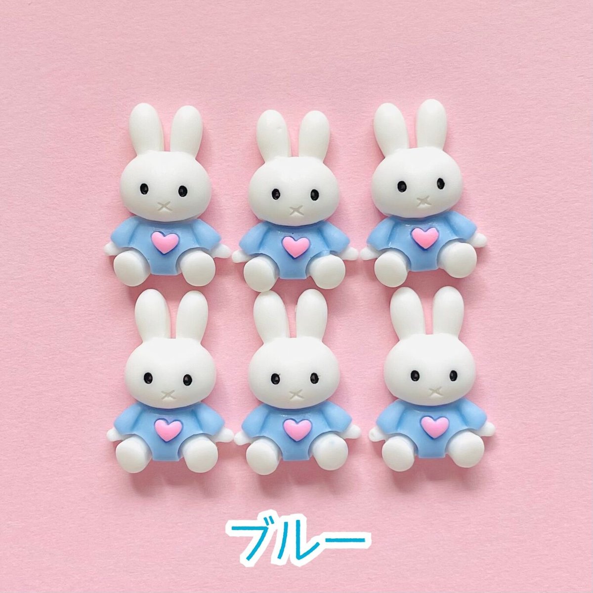 うさぎハート かわいいうさぎのハートフレーム13/赤ラインのイラスト素材