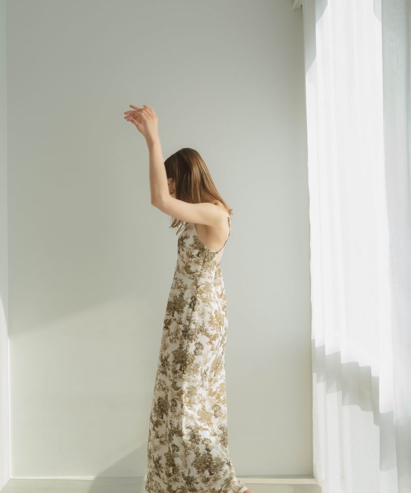 Back strap Long Dress | few,