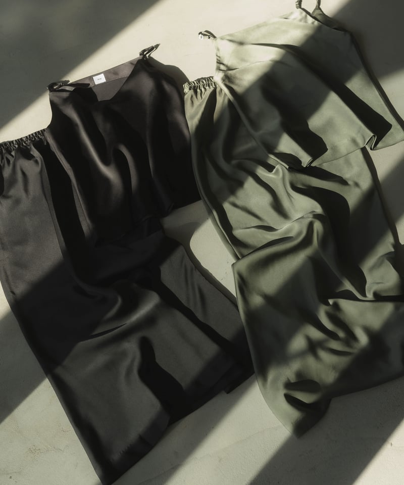 Satin Setup | few,