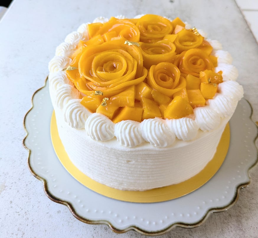 ショートケーキ様☆ヨギボー サポート【替えカバー付】 ホールケーキ【ガトー・セゾン】～季節のショートケーキ
