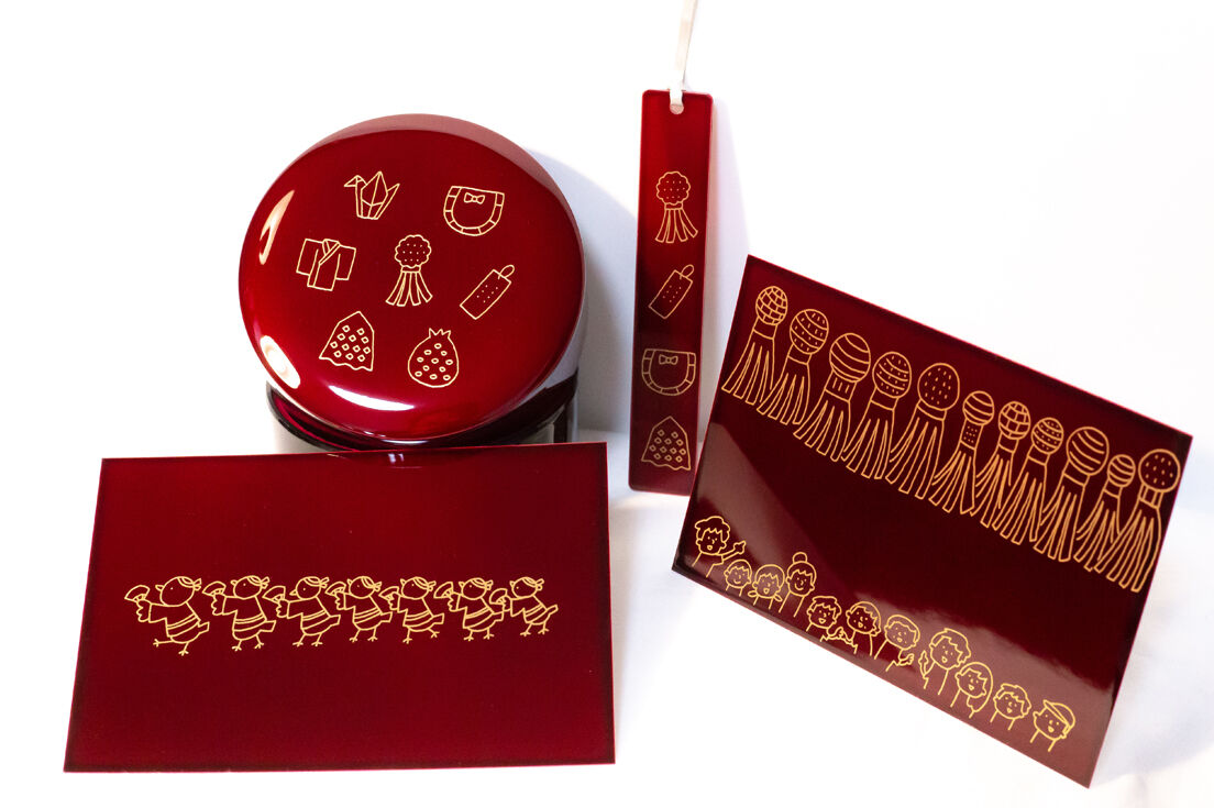 高月（高杯） 玉虫塗 楽天市場】木製高月 2.5寸 玉虫塗 1対入 : おぶつだんの志喜屋