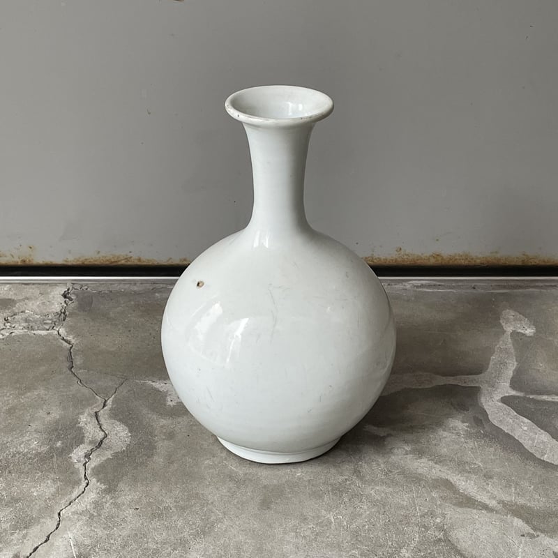 白磁の花瓶 | club d by D&DESIGN