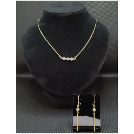 3連翡翠珠のネックレス【ハンドメイド】※ハンドメイド