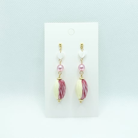 ストロベリーチョコみたいなピアス【ハンドメイド】※サージカルステンレス(一部)
